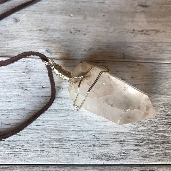 Quartz Crystal Necklace - Picture 3 of 3